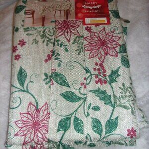 St. Nicholas Square Happy Hollydays Fabric Oblong Tablecloth 60x84 NWT Christmas